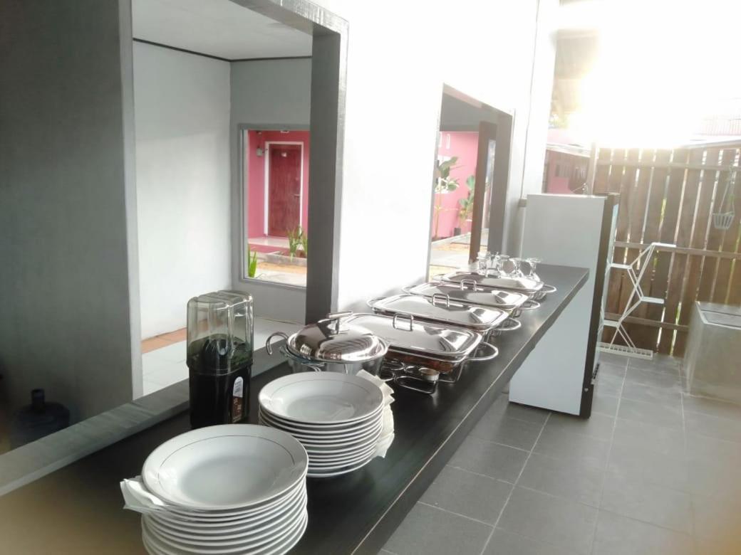 Baronda Guest House 索龙 外观 照片