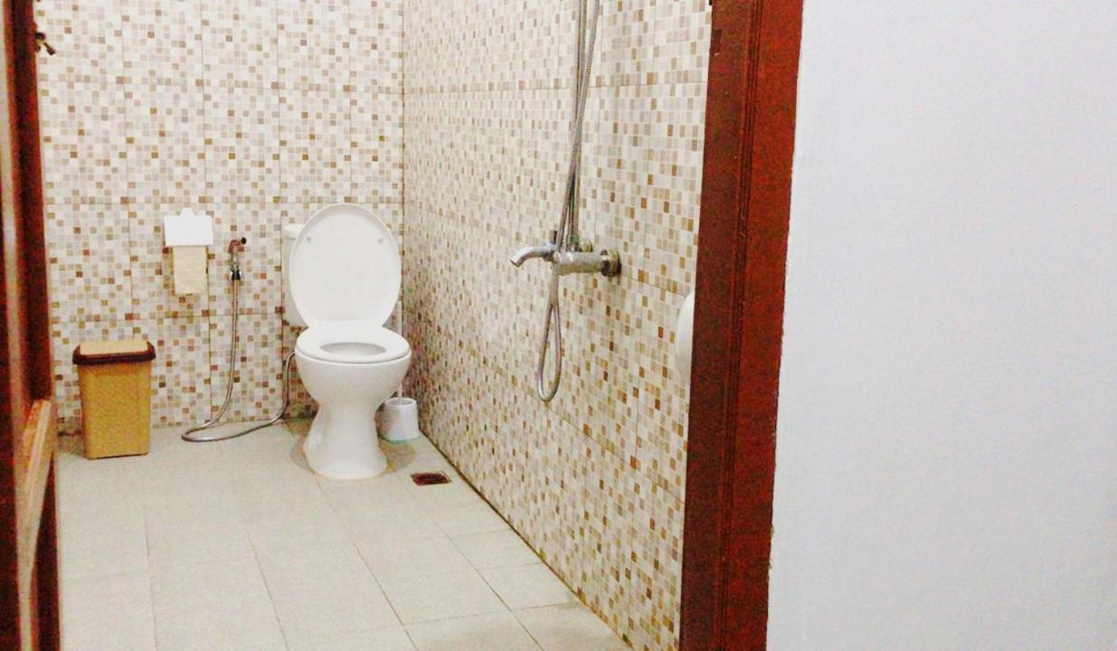 Baronda Guest House 索龙 外观 照片