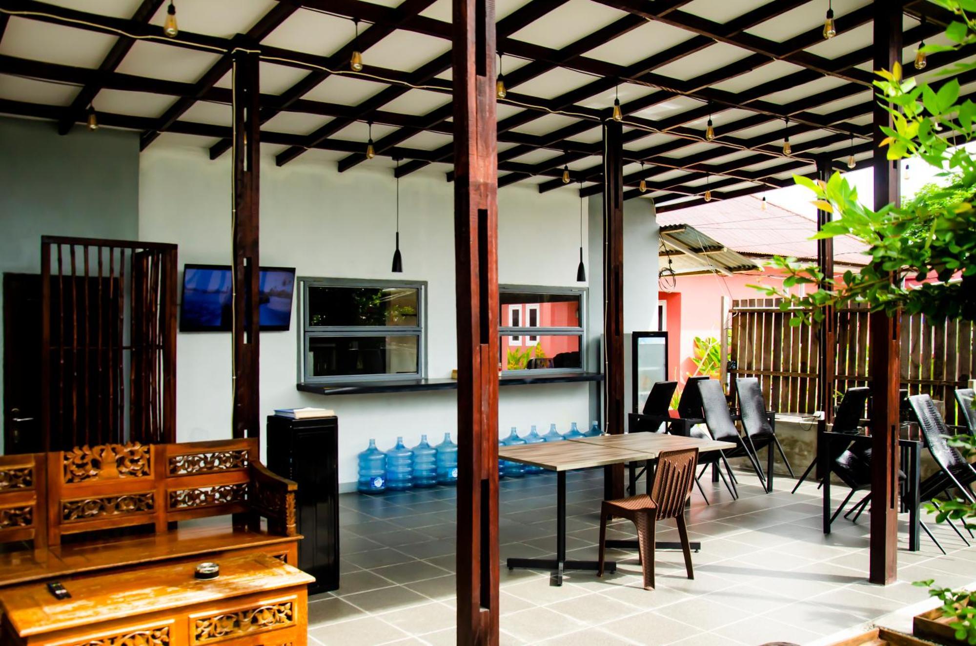 Baronda Guest House 索龙 外观 照片