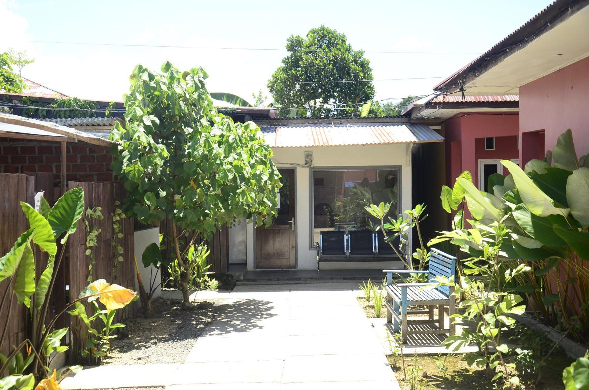 Baronda Guest House 索龙 外观 照片